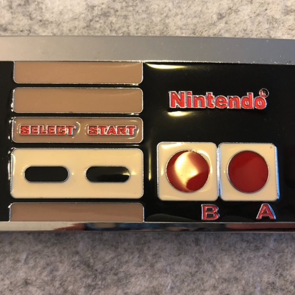 NINTENDO NES CONTROLLER BELT BUCKLE